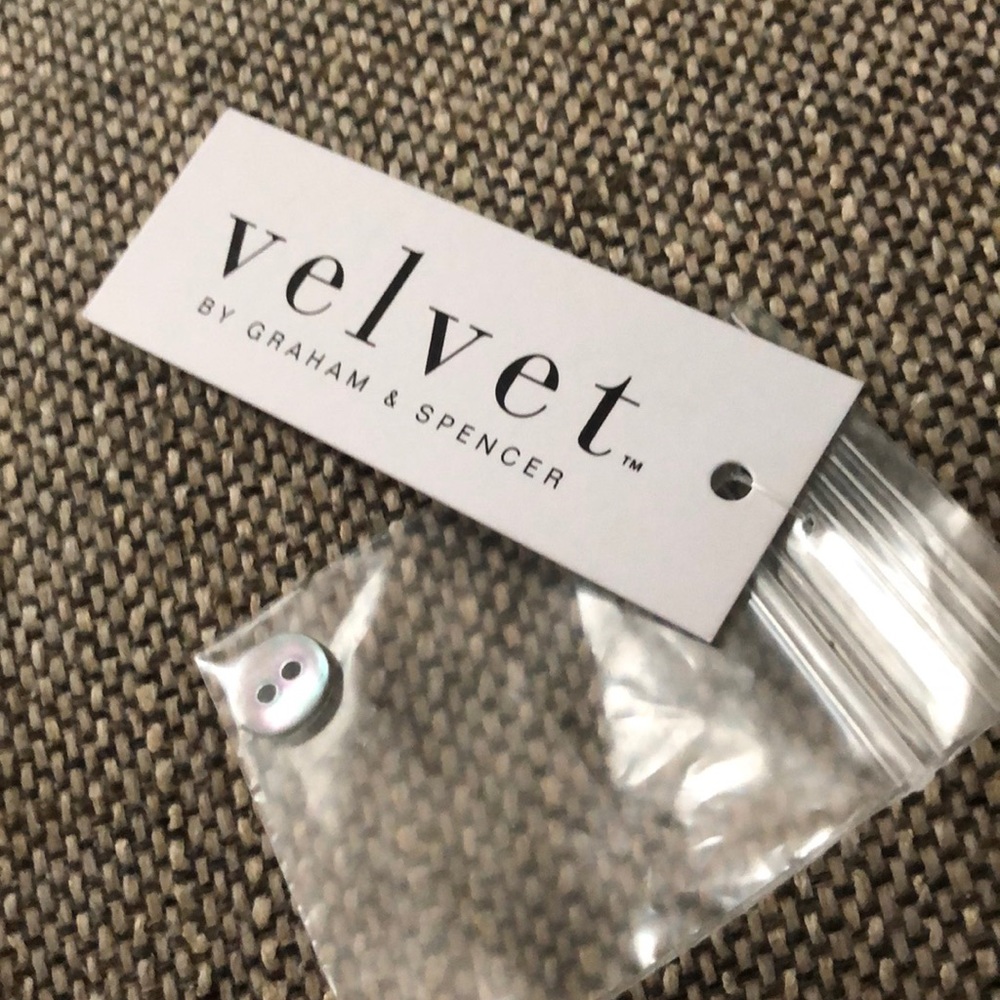 Soft Blouse - image 4